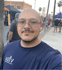 Samuel Arguelles's Instagram, Twitter & Facebook