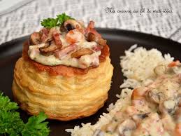 Vol Au Vent Aux Champignons Carottes Et Lardons Bechamel Persillee A La Moutarde A L Ancienne Recette Vol Au Vent Recettes De Cuisine Recette Lardon