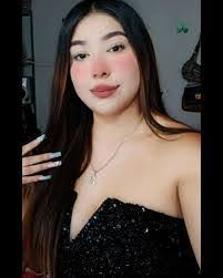 Eunice Esquivel's Instagram, Twitter & Facebook