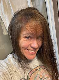 How are yall stomaching the hair skin and nail vitamin. I have opened the  capsule to put it into a drink or applesauce and I still puke it up.