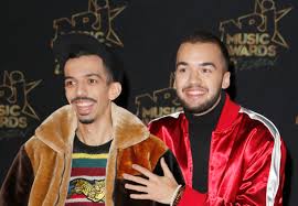 Ah donc je viens de me mettre à chialer dans le train en écoutant monsieur tout le monde de bigflo et oli, on en est là. Bigflo Oli La Biographie De Bigflo Oli Avec Gala Fr