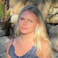 Collin Hahn's Instagram, Twitter & Facebook