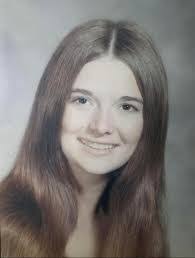 Marie Sapp's Instagram, Twitter & Facebook