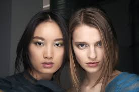 Tagli capelli medi inverno 2022: Taglio Scalato Medio Da Provare Sui Tuoi Capelli Nel 2021