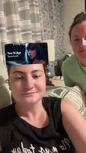 Heather Nale's Instagram, Twitter & Facebook