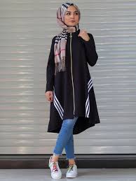Fermuarli Tesettur Spor Tunik Modelleri Tesettur Mayo Sort Modelleri 2020 Tesettur Hirka Modelleri 2020 Moda Moda Stilleri Tunik