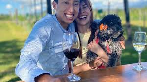 Or are we set for dramatic final week, with the 2019 tour de france champion after a 2020 ruined by injury, egan bernal hinted at his revival on the gravel roads of stage 11. Ella Es La Nueva Novia De Egan Bernal Que Impacta En Redes Sociales