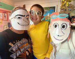 Going Minion crazy over here #despicableme #diy #costume #gru #minion  #LucyWilde #illumination #cosplay