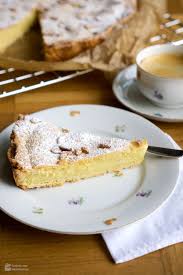 Torta Della Nonna Eine Italienische Spezialitat Madame Cuisine Rezept Italienische Nachspeise Rezepte Italienische Spezialitaten