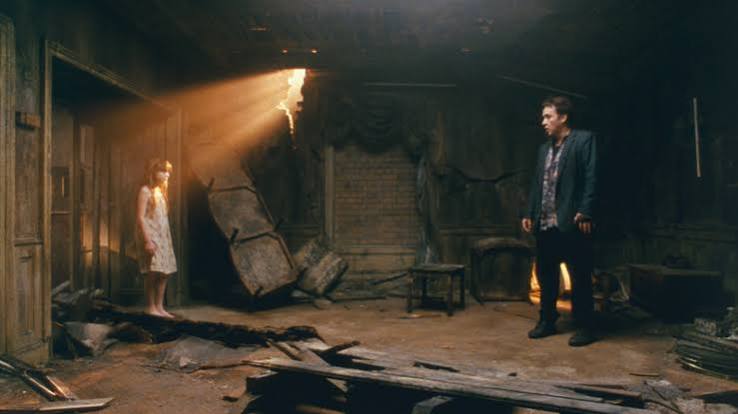 The Ending Of 1408 Explained