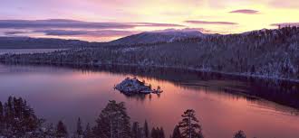 The cabin is fully equipped and modern, has seven bedrooms and three bathrooms. Top 10 Romantic Things To Do In Lake Tahoe
