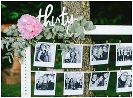 Gartenparty Zum 30 Geburtstag Mit Grossartigen Uberraschungen Jubeltage Gartenparty Deko Geburtstag Geburtstag Dekoration Geburtstag Feier Ideen
