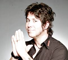 Una encrucijada del destino en un mundo enigmático