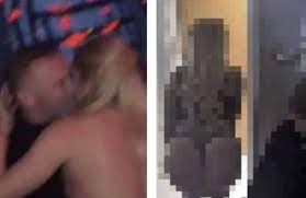 Former england footballer wayne rooney has reported a range of photos taken of him to police, his lawyers have said. Jbk0v0hb8j4akm