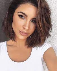 18 Beliebte Kurze Brunette Frisuren Kurze Frisuren 2017 2018 Weddinghairstyles Coiffure Courte Cheveux Courts Coiffure