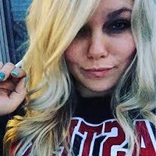 Rebecca Littrell's Instagram, Twitter & Facebook