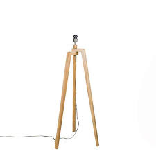 Stehleuchte Puros Holz Ohne Schirm Jetzt Bestellen Unter Https Moebel Ladendirekt De Lampen Stehlampen Standleuchten Uid 136102fb Stehlampe Lampe Leuchten