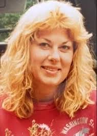 Cindy Fanning's Instagram, Twitter & Facebook