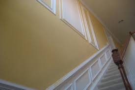 This youtube video will show diyers how to install wainscoting on a staircase or stairway. How To Install Chair Rail With Wainscoting 4 Easy Steps Krostrade