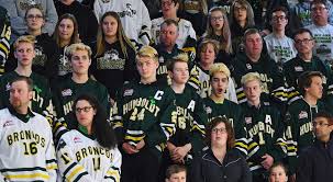 Hockey world mourns humboldt broncos after tragic bus crash. Tears Flow As Thousands Gather To Remember Humboldt Broncos Sportsnet Ca