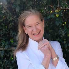 Thank you so much Rev Dr Laura Topper for this beautiful feature! YES 💥  Temple Hayes is making a BIG difference and is this week's Divine CEO Front  Cover woman, and podcast