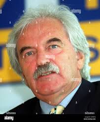 Lynam hi-res stock photography and images