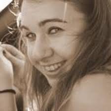 Pamela Pederson's Instagram, Twitter & Facebook