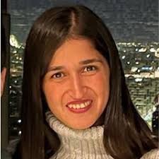 Adi Shoshan's Instagram, Twitter & Facebook