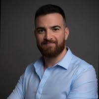 Paula Azulay's Instagram, Twitter & Facebook