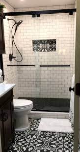 Small Bathroom Remodel Ideas The New Year Has Just Begun And Like Most People We Think Ab Kleines Badezimmer Umgestalten Badezimmer Design Kleine Badezimmer
