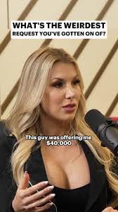 Alexis Kay's Instagram, Twitter & Facebook