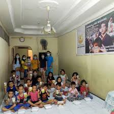 Bagi para sahabat dermawan in syaa allah tidak sulit untuk berkunjung ke panti asuhan yatim dan dhuafa binaan mizan amanah ini. Panti Asuhan Lima Bintang Home Facebook