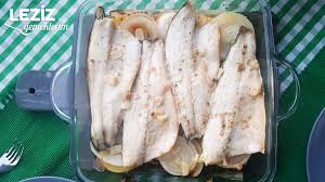 Firinda Patatesli Soganli Levrek Leziz Yemeklerim Yemek Tarifi Leziz Yemek Yemek Gida