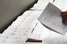 Schriftstück im allgemeinen, nicht alle schriftstücke sind urkunden/dokumente! Bundesrat Dokumente