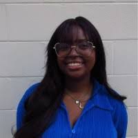 Beatriz Dunn's Instagram, Twitter & Facebook