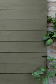 Peinture Exterieure Bois Couleurs D Ici V33 Teinte Kaki Grise En 2020 Peinture Exterieure Couleur Facade Maison Peinture Mur Exterieur