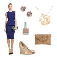 What To Wear To A Wedding At A Vineyard Or Winery On Www Dresssafari Com Trajes Invitadas Boda Bodas Boda De Moda