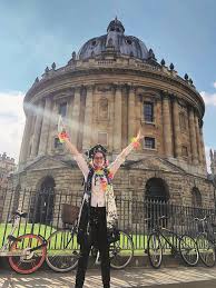 Bekijk onze oxford university selectie voor de allerbeste unieke of custom handgemaakte items uit onze kleding er staan 1467 oxford university te koop op etsy, en gemiddeld kosten ze € 22,01. Harvard Yale Oxford Wie Schafft Man Es Auf Eine Auslandische Elite Uni Uniglobale Blog