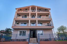 Cerca e confronta tra oltre 461 hotel a eforie nord per trovare le migliori offerte con momondo. Casa Lema Bay Agigea Price Address Reviews