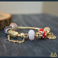 Instagram Micabicolor Renkli Sevenlere Pandora Model Bileklik 25 Tl Renk Gold Urun Kodu Mbb18026 Micabicolor Beaded Bracelets Pandora Charms Jewelry