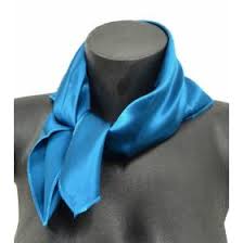Le foulard en soie au meilleur prix et d'une qualité irréprochable, venez faire votre choix sur ethnikka.fr vous ne serez pas déçu ! Foulard En Soie Vente En Ligne De Foulard Etole Echarpe Et Carre En Soie