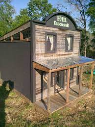 chickens running therapy diy chicken coop plans chickens backyard fancy chicken coop