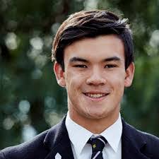 Oliver Bourne's Instagram, Twitter & Facebook