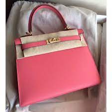 The giant h logo is its most identifying feature. Hermes Kelly 25 Sellier Rose Azalee Epsom Gold Hardware C Vendome Monte Carlo