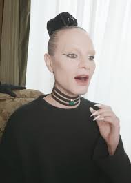 The big reveal!! The first time my dear @emmanuel_tarpin showed me this  exquisite piece he created for me, that I wore to the Tony Awards. He found  this glowing stone, designed the most perfect way of ...