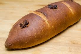Lebkuchenbrot Rezept In 2020 Lebkuchengewurz Brot Lebkuchen