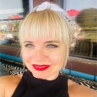 40+ "Danielle Dam" profiles