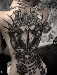 100 tastefully provocative back tattoos for women. Tattoo Sexy And Enchanting Back Tattoo Idea And Design Keep Creating Beauty And Warm Home Find More Happiness In Daily Life