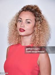 46 Stephanie Bertram Rose Stock Photos, High-Res Pictures, and Images