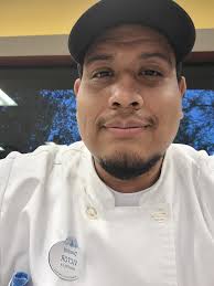 Hi all! I just wanted to introduce myself and share a photo I took. Also my  name is Victor and middle name is manuel